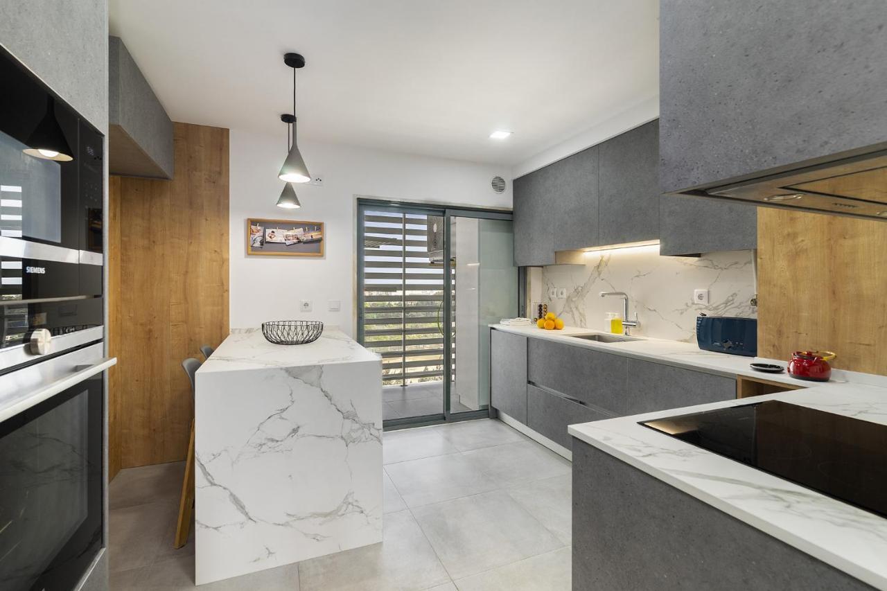 Whome Family - Urban Retreat With Parking, Ac, Elevator In Great Location Appartement Lissabon