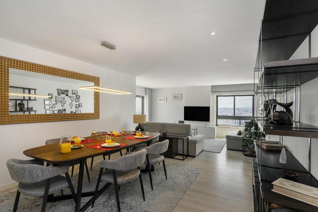 Appartement Whome Family - Urban Retreat With Parking, Ac, Elevator In Great Location Lissabon