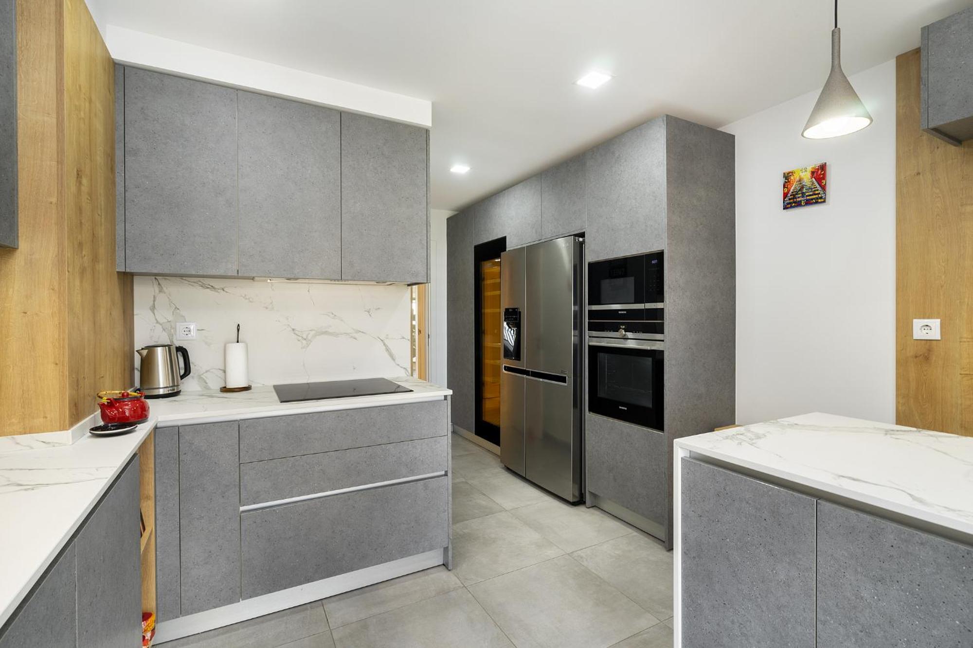 Appartement Whome Family - Urban Retreat With Parking, Ac, Elevator In Great Location